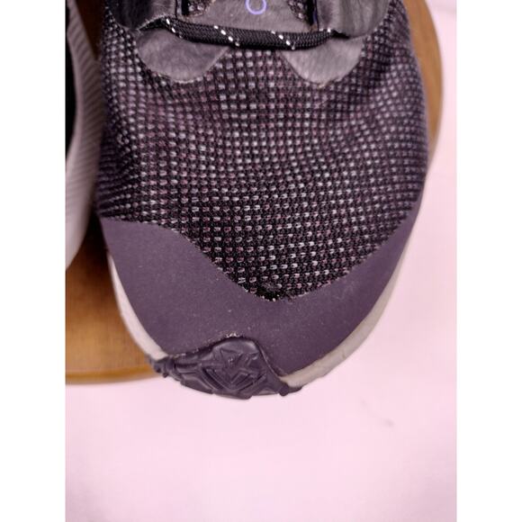 Nike Women's Zoom Winflo 8 Shield DC3730-002 Size 9 Read Description - Picture 9 of 10